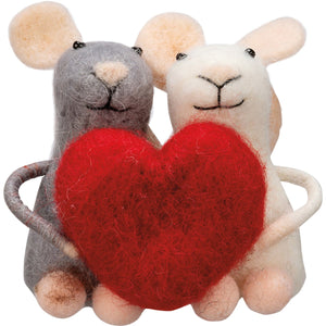 Mouse Couple w/ Heart