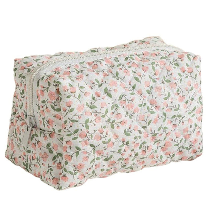 Ditsy Quilted Floral Cosmetic Pouch Bag