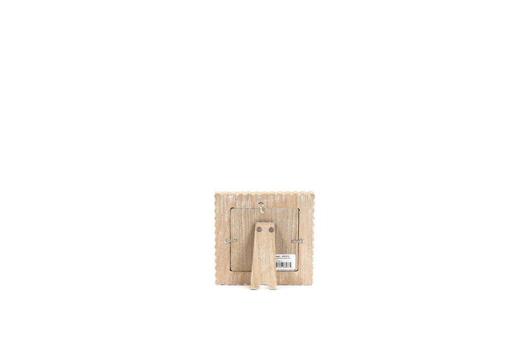 Natural Wood Scallop Photo Frame - 4x4" Photo