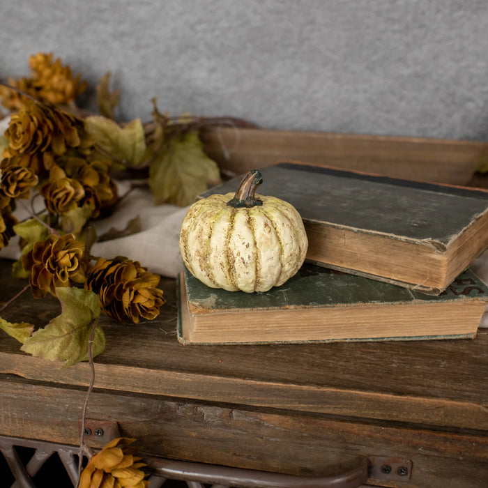 White Short Pumpkin