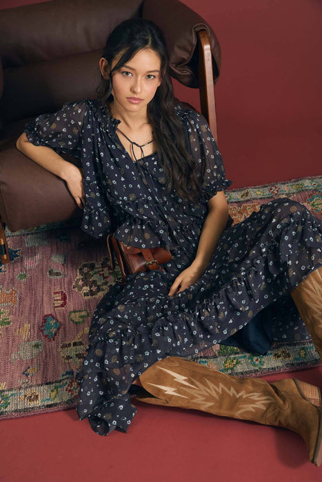 Floral Smocked Neckline Puff Sleeve Top