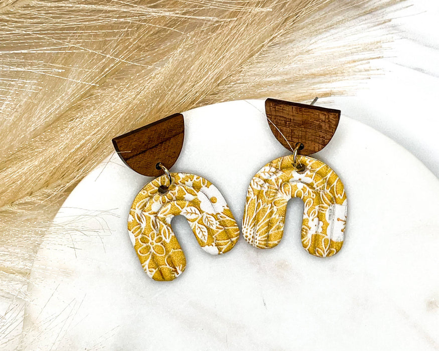 Yellow and White Floral Pattern Arch Stud Earrings