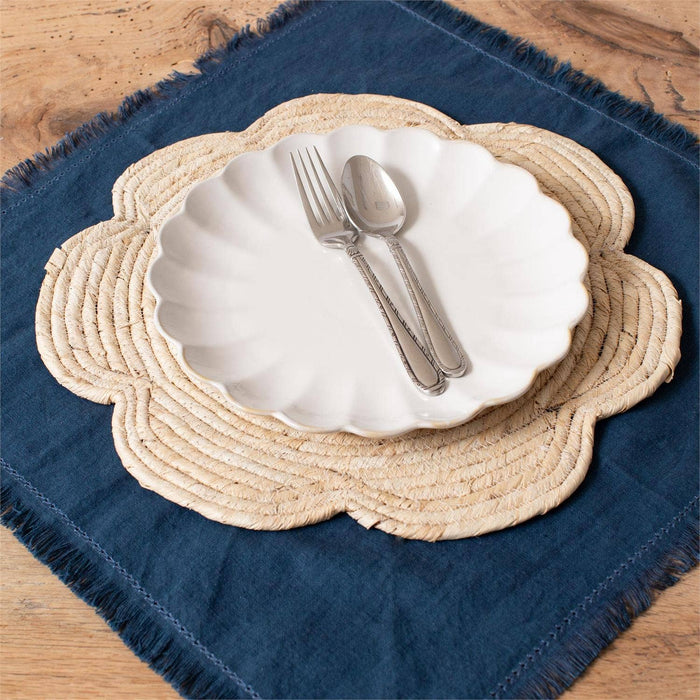 Scalloped Natural Seagrass Charger