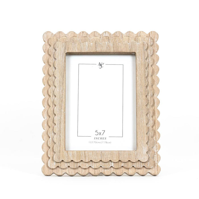 Scallop Natural Wood Photo Frame - 5x7" Photo