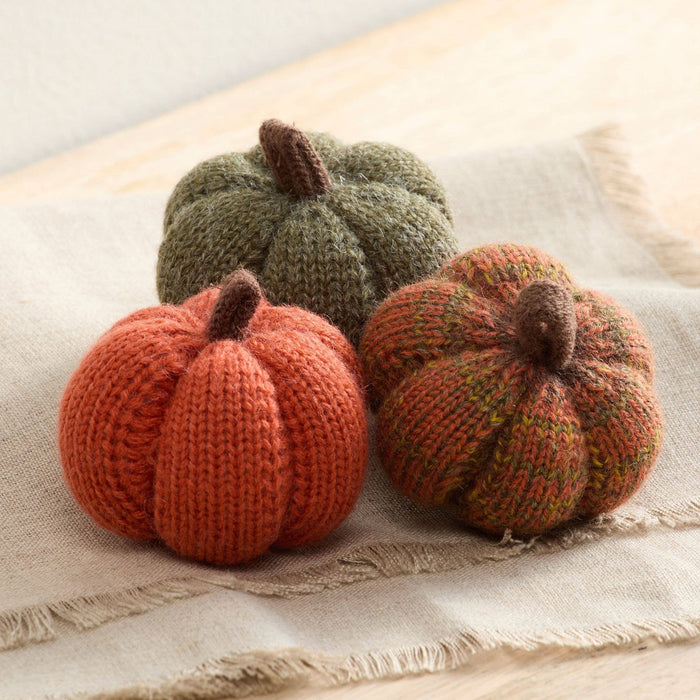 4" Cozy Knit Pumpkins
