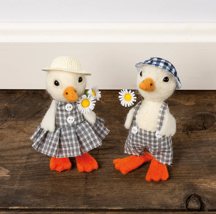 Gingham Ducks Critter Set