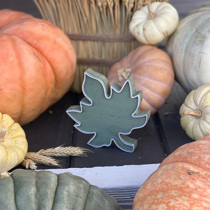 Green Wood Laser Simple Leaf