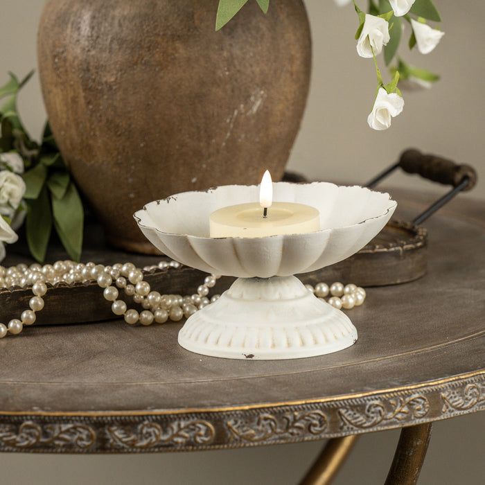 Scalloped Pedestal Bowl