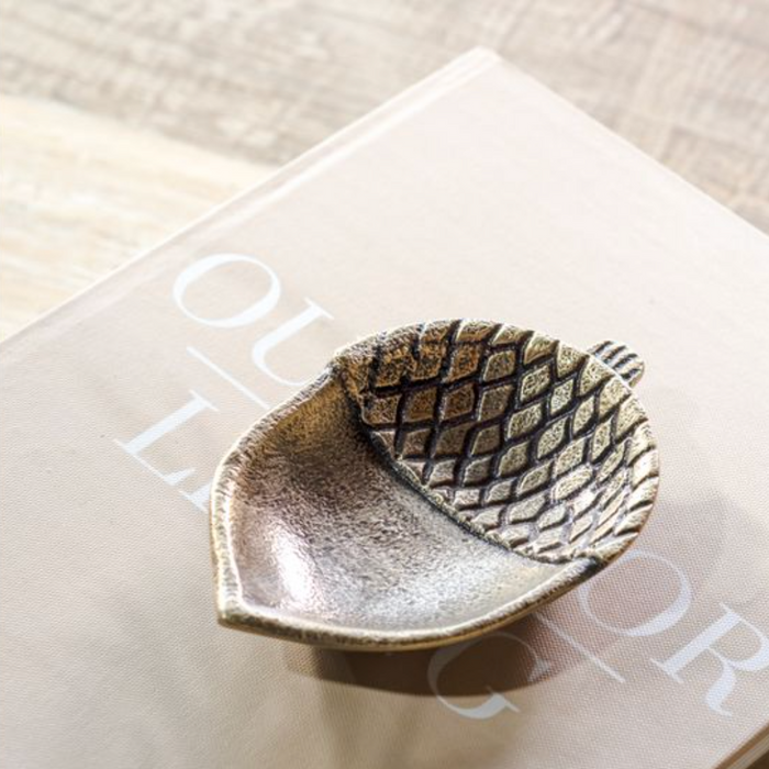Brass Antique Acorn Dish/Plate 5.5"
