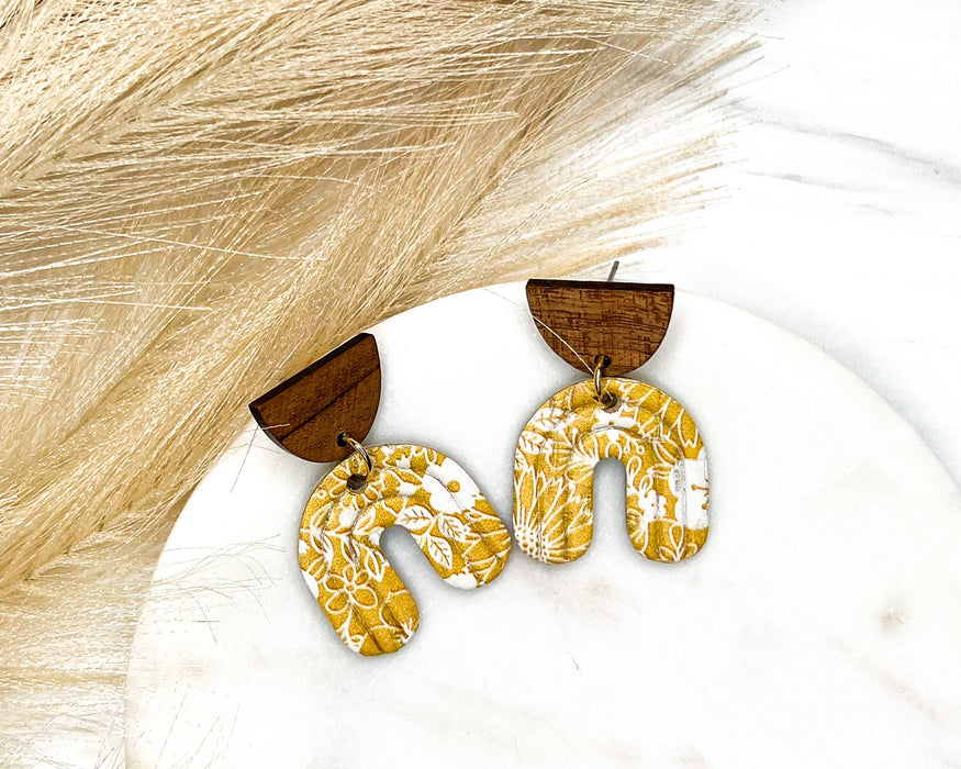 Yellow and White Floral Pattern Arch Stud Earrings