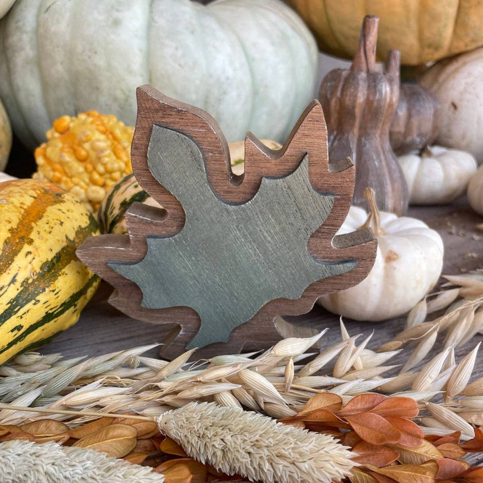 Green/Wood 3D Fall Leaf