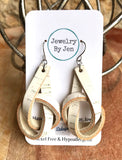 Knot Earrings: White Cork