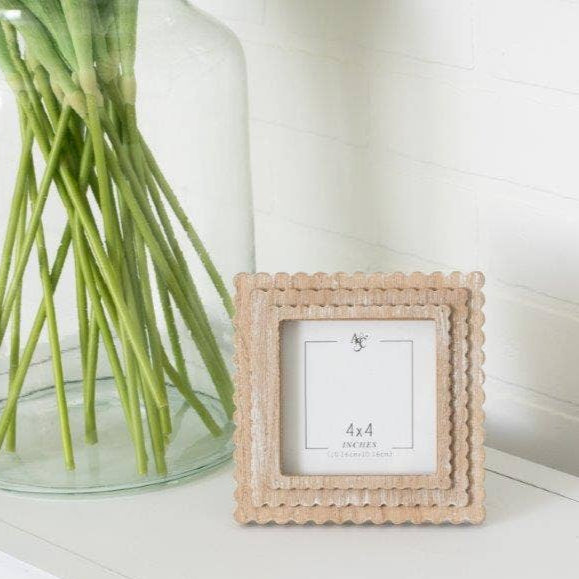 Natural Wood Scallop Photo Frame - 4x4" Photo