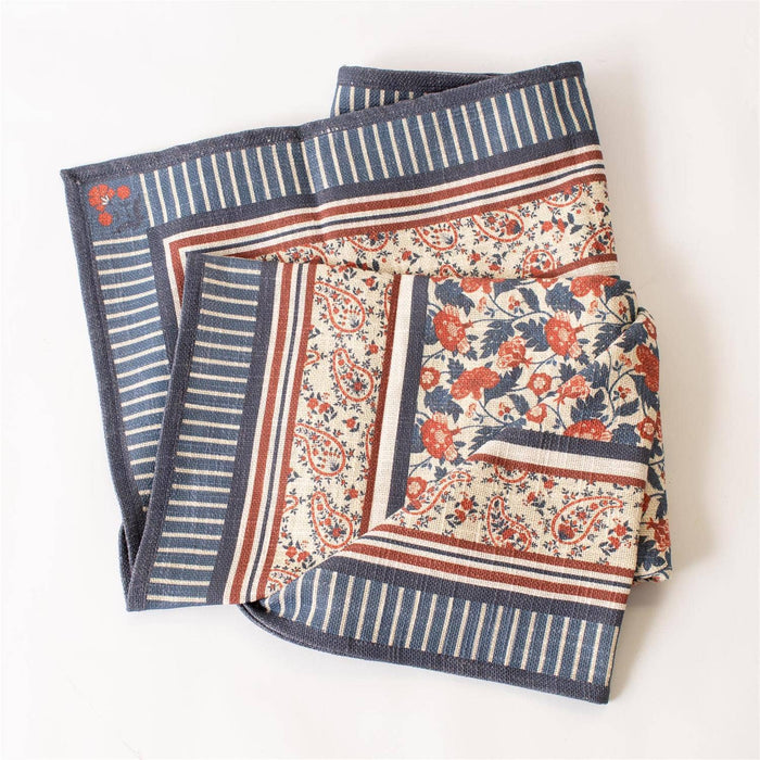 Americana Floral Tablecloth | USA, Patriotic