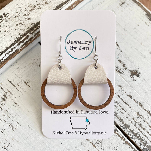 Wood Hoop Earrings: Cream