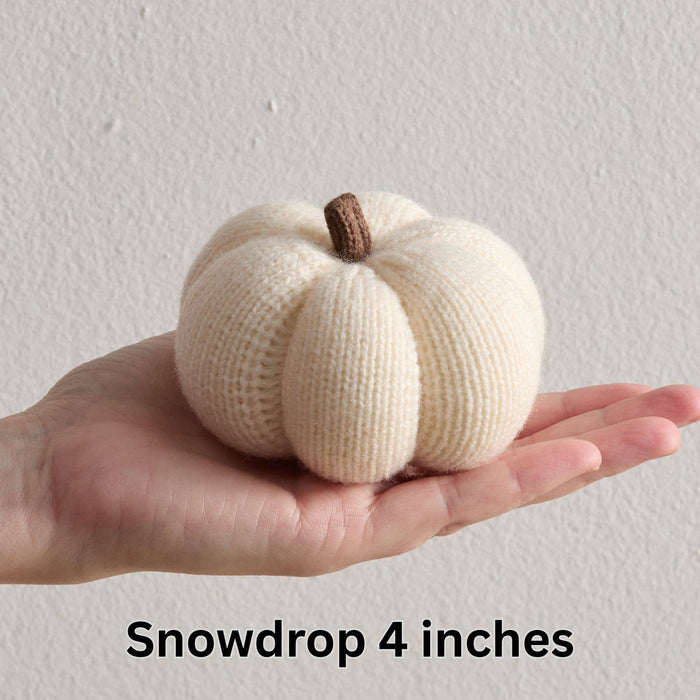4" Cozy Knit Pumpkins