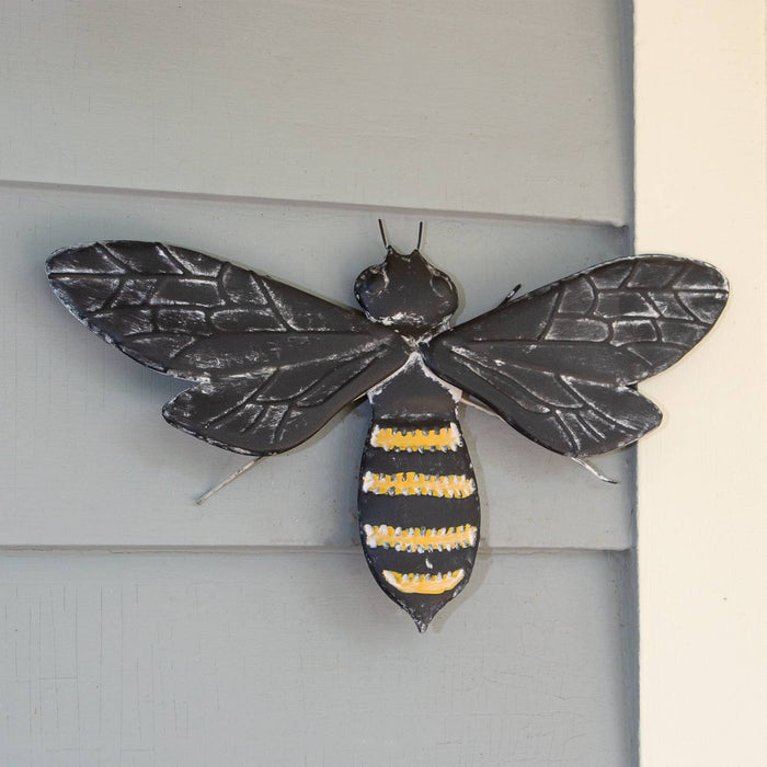 Black Bee Metal Wall Decor