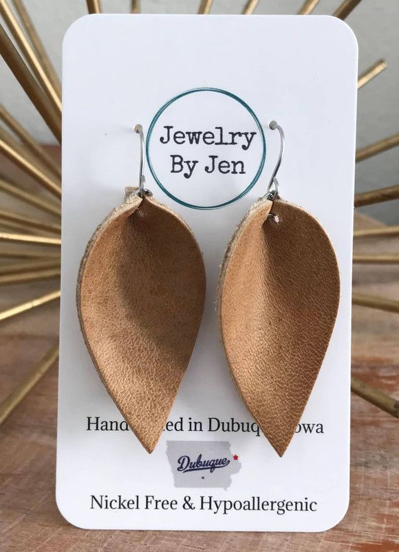 Weathered Tan Medium Pinched Earrings