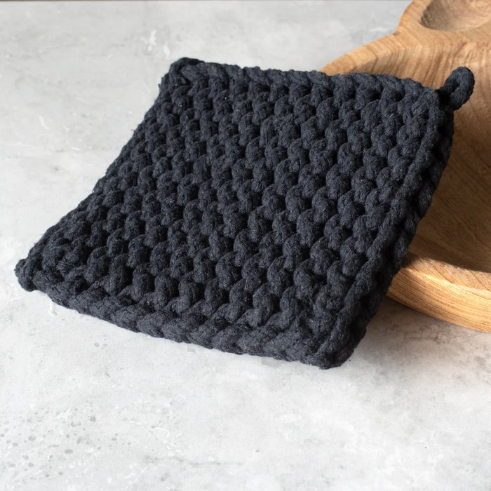Black Chunky Knit Pot Holder