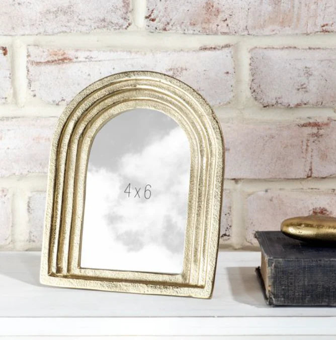 Gold Arch 4X6 Photo Frame