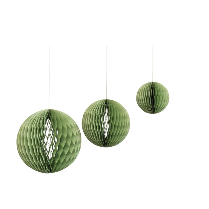 Green Round Paper Ornament
