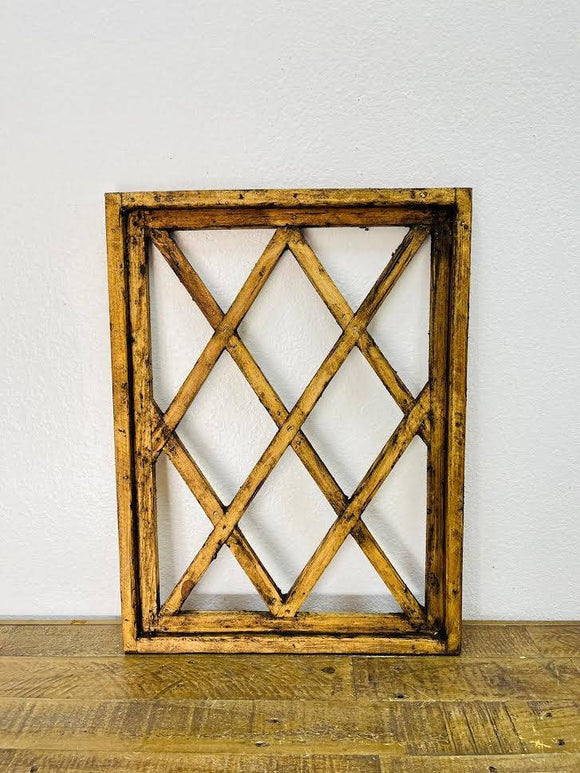 Diamond Wood Frame 18